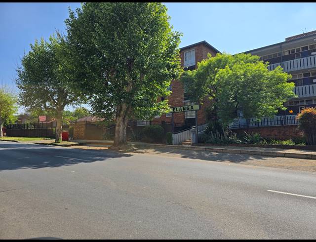 1 bed property for sale in MARLANDS